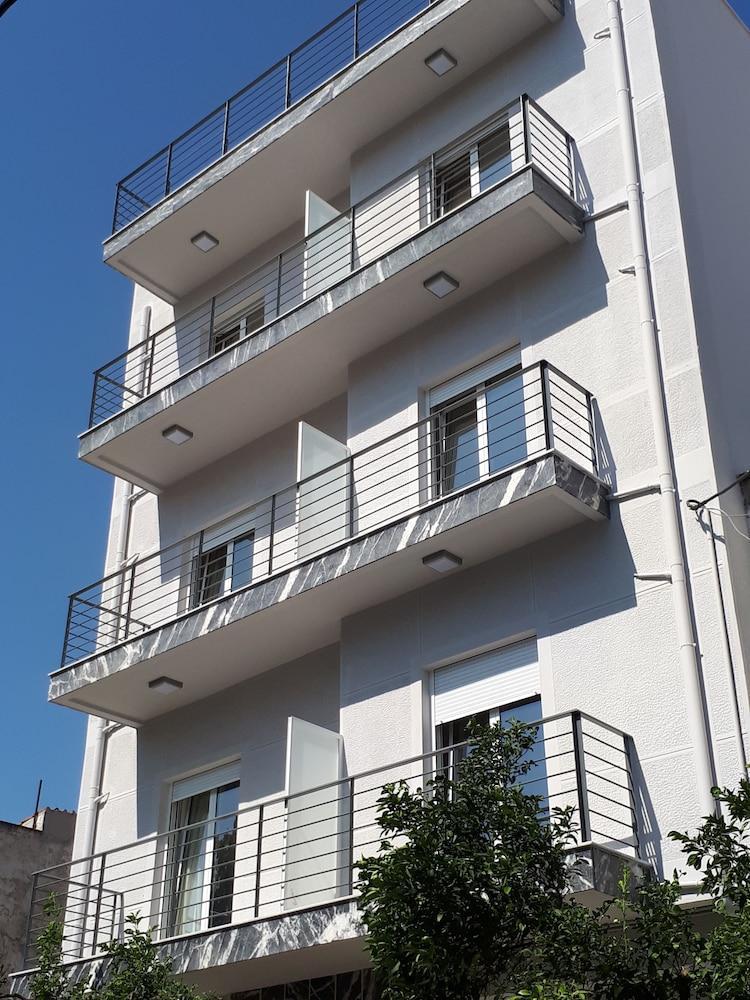 Апартаменты Dipson'S At Gazi Афины Экстерьер фото